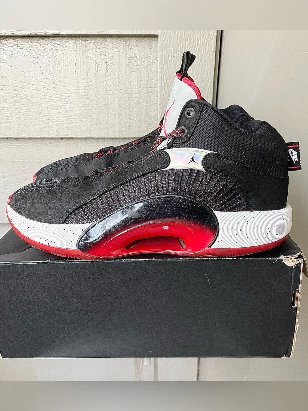 Air Jordan Retro 35 Black/Red Bred size 10.5